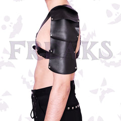 black-shoulder-harness